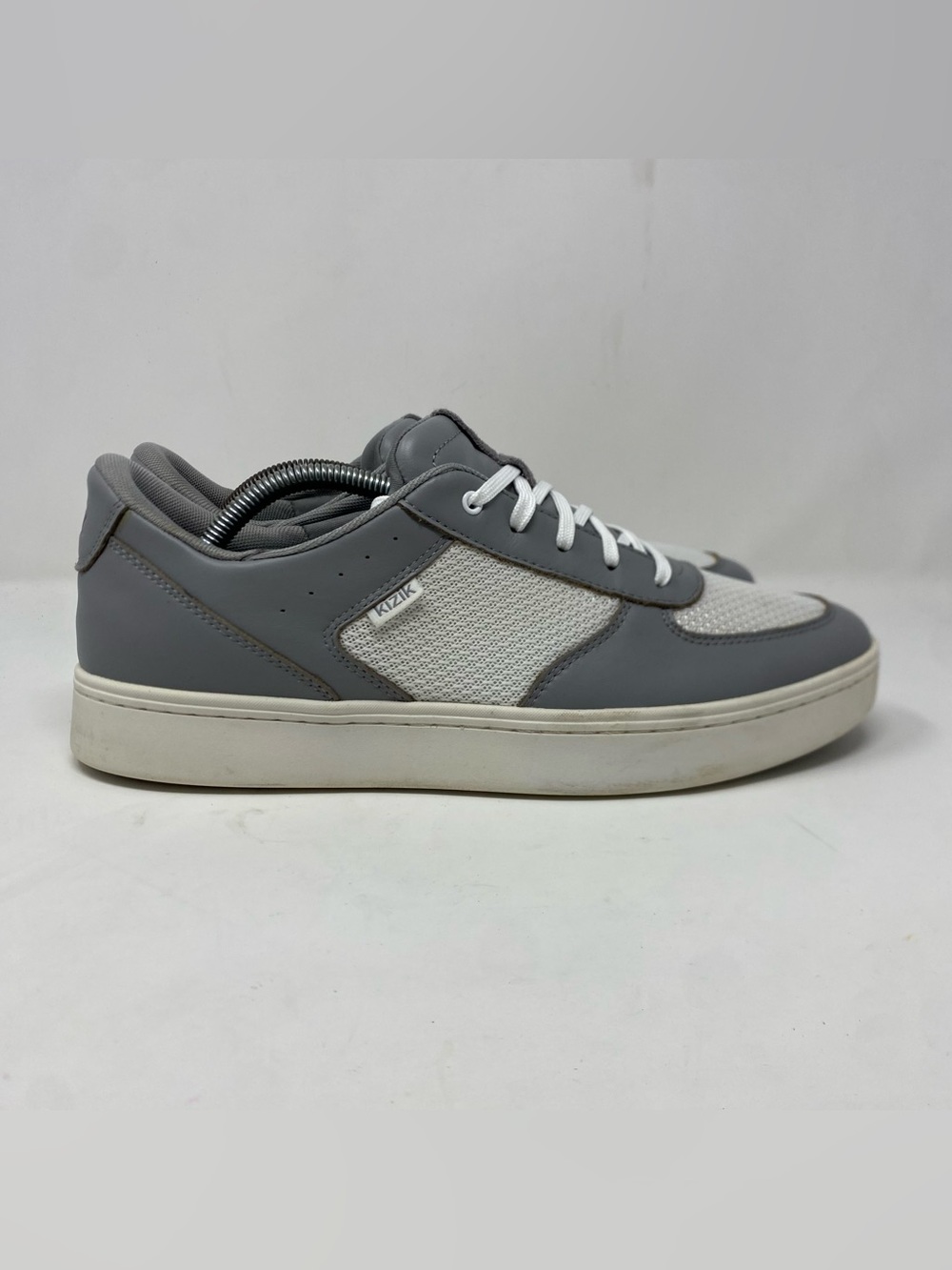 Kizik Oslo Hands Free Sneakers Mens 10 Gray White Slip On Shoes